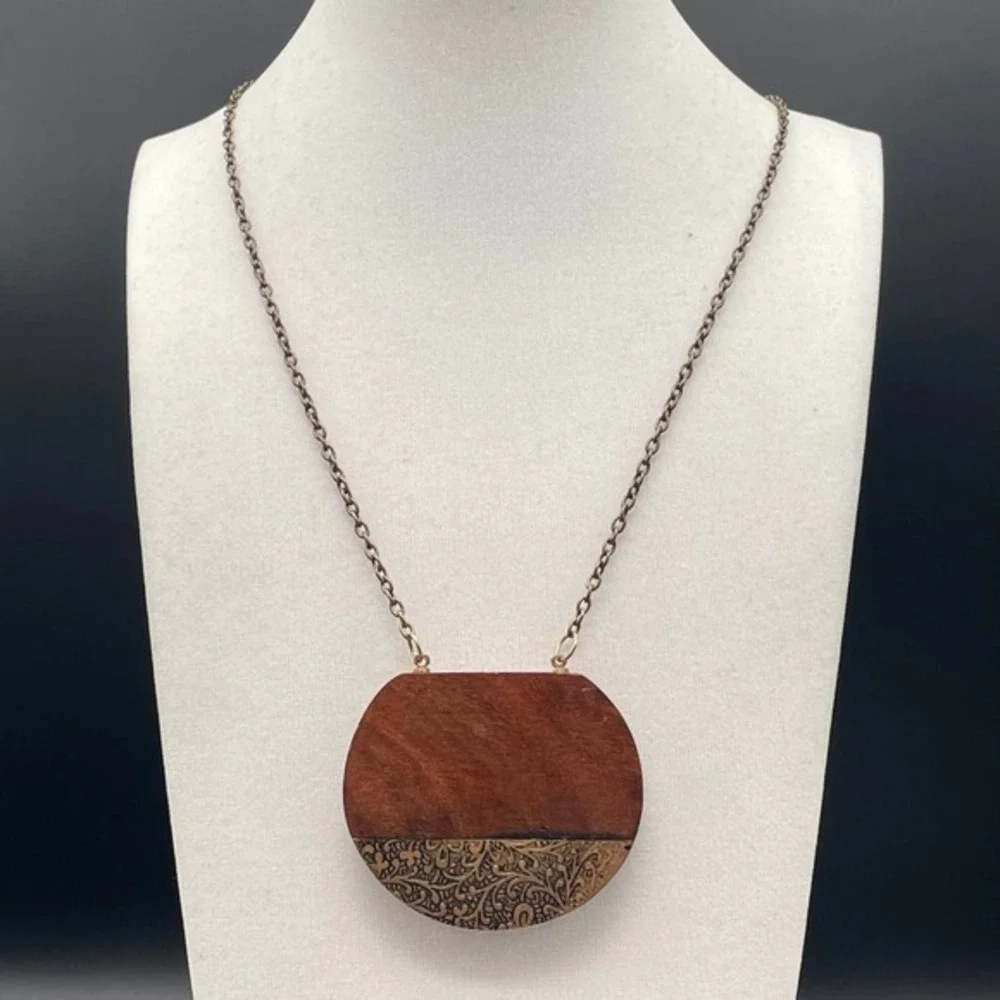 Vintage Brown Wood Round Pendant Necklace Boho Statement‎ Chain